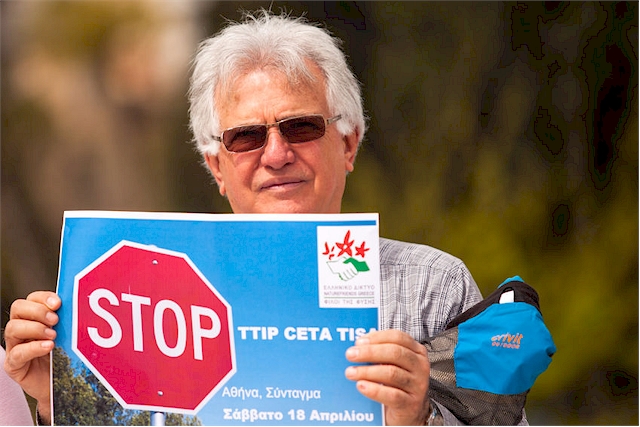 Die aktuelle Studie bekräftigt die Bedenken vieler Bürger hinsichtlich des Handelsabkommens CETA (Foto: dimaberkut / Clipdealer.de)