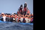 Seenotrettung: 82 Gerettete in Lampedusa an Land