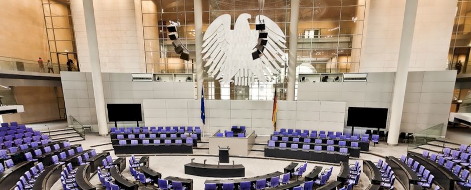 Deutscher Bundestag in Zugzwang